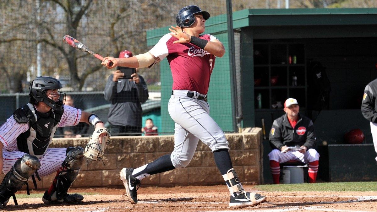 Osvaldo Tovalin of Azusa Pacific baseball.